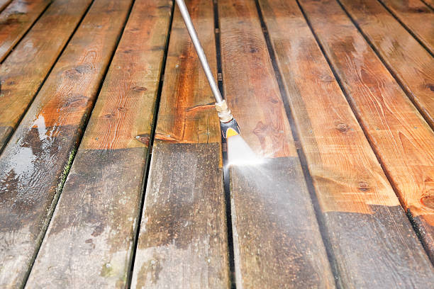 Best Commercial Pressure Washing  in Middletown, NY